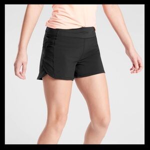 2‼️ ATHLETA GIRL RECORD BREAKER 3” SHORT